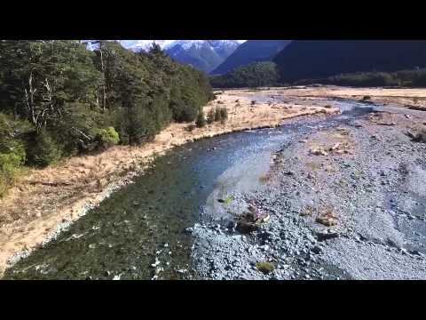 Video: Fiordland National Park: Phau Ntawv Qhia Ua tiav