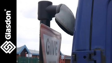 Glasdon UK | Product Testing | vehicle nudge | Lumino City™ 750 LED sign lighting