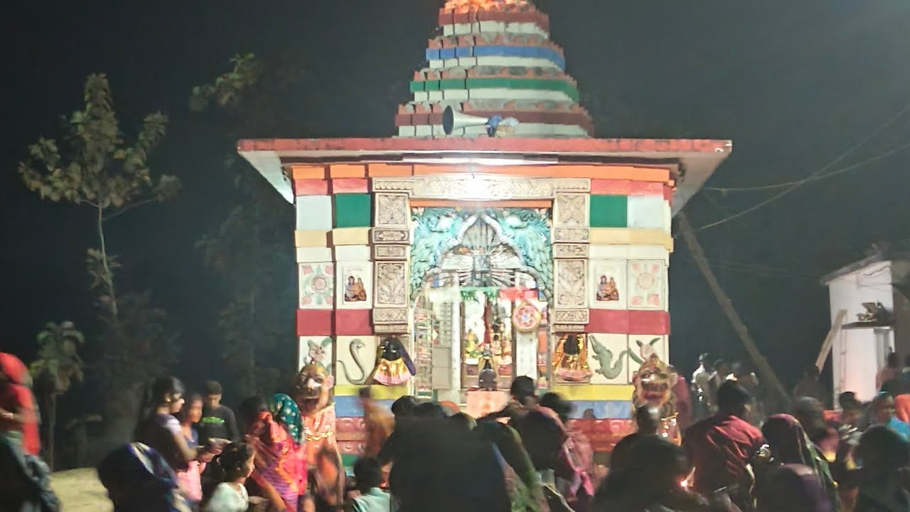 ମା ଦକ୍ଷିଣ କାଳି ମନ୍ଦିର ମହାଦୀପ 🙏🙏... 😇#jayshreeram #harharmahadev #love #shorts #maa #radha 🙏❣️