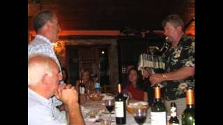 MAURICIO CRUZ A TU VENTANA