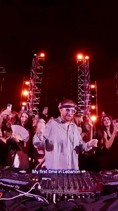 UN GRR Afro Seduction with HUGEL