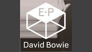 Video voorbeeld van "David Bowie - Atomica"