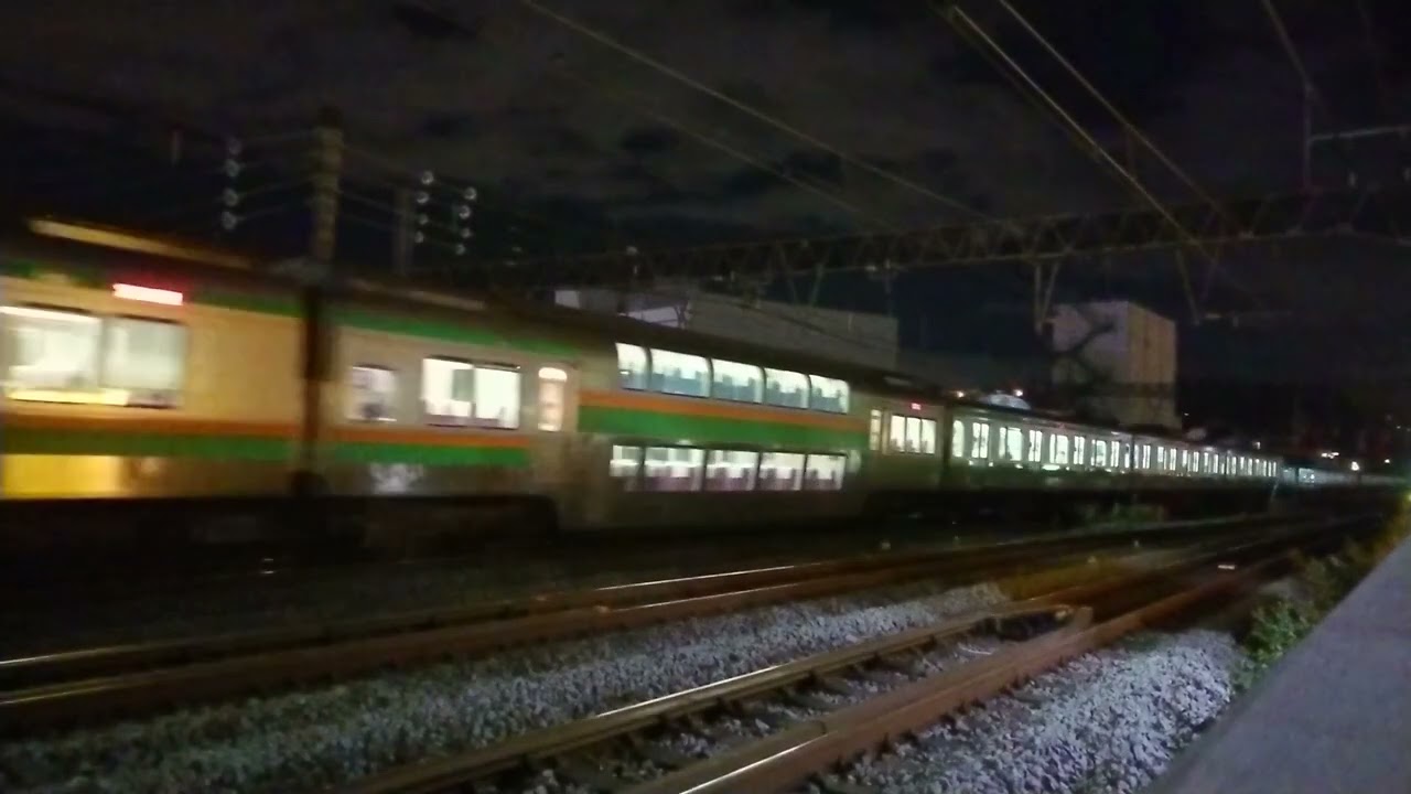 【湘南新宿ライン】戸塚駅入線シーン YouTube