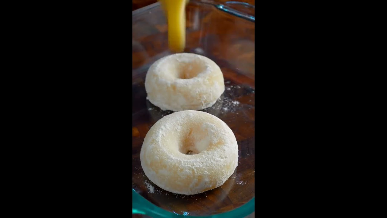 Mozzarella Donuts Shorts