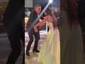 Barili dejó el traje de conductor y mostró su costado más chamamecero.