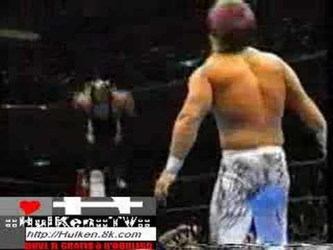 EDDIE GUERRERO (Black Tiger) VS CHRIS BENOIT (Pega...