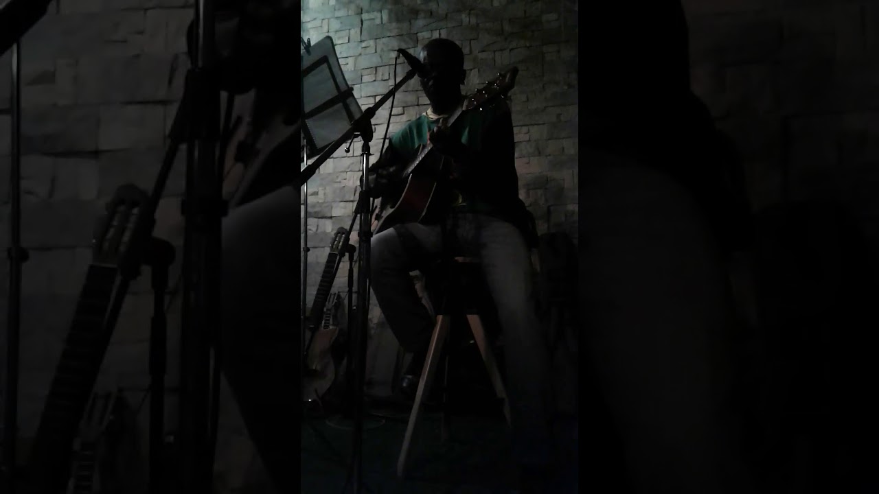 Divine love /musica y letra Peter Oliver