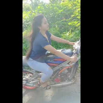 story whtsaap viral cewek naik motor ninja