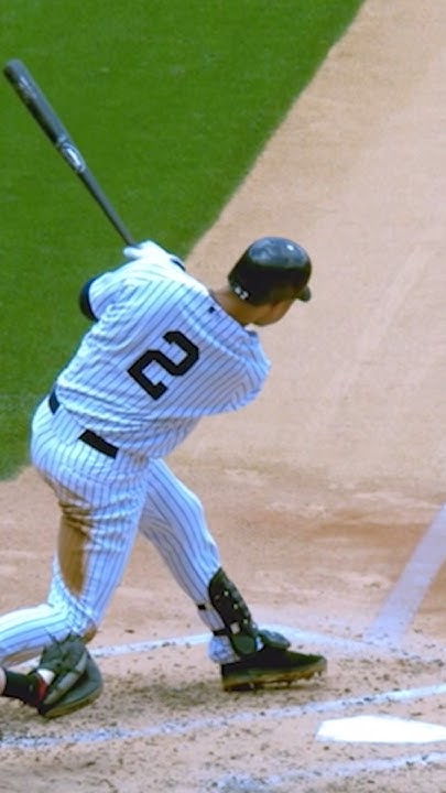 derek-jeter-homers-at-yankee-stadium-to-join-mlb-s-3-000-hit-club