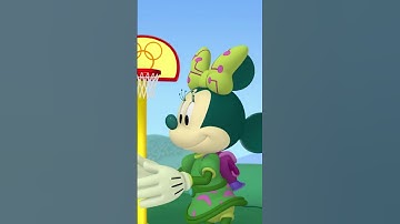 Mickey Mouse shows Minnie Mouse how to make a basket! 🏀 MickeyMouseClubhouse DisneyJr