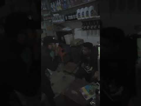 لما يخش واحد الدغ يجيب حجات