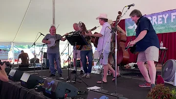 Reuben - Jerry Douglas & Earls of Leicester w-Billy Strings (Grey Fox 2019)