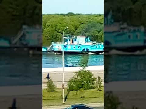 Набережная река Иртыш, город Омск. Вот какие ещё короблики бегают!!!!!👍👍👍🇷🇺