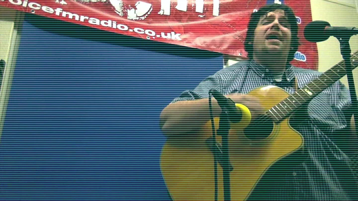 Justin Capps - Give Me A Boat (Original - Live on ...