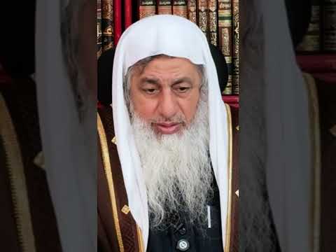 هل هناك أصل لقول بعض القراء أعوذ بالله السميع العليم من الشيطان الرجيم