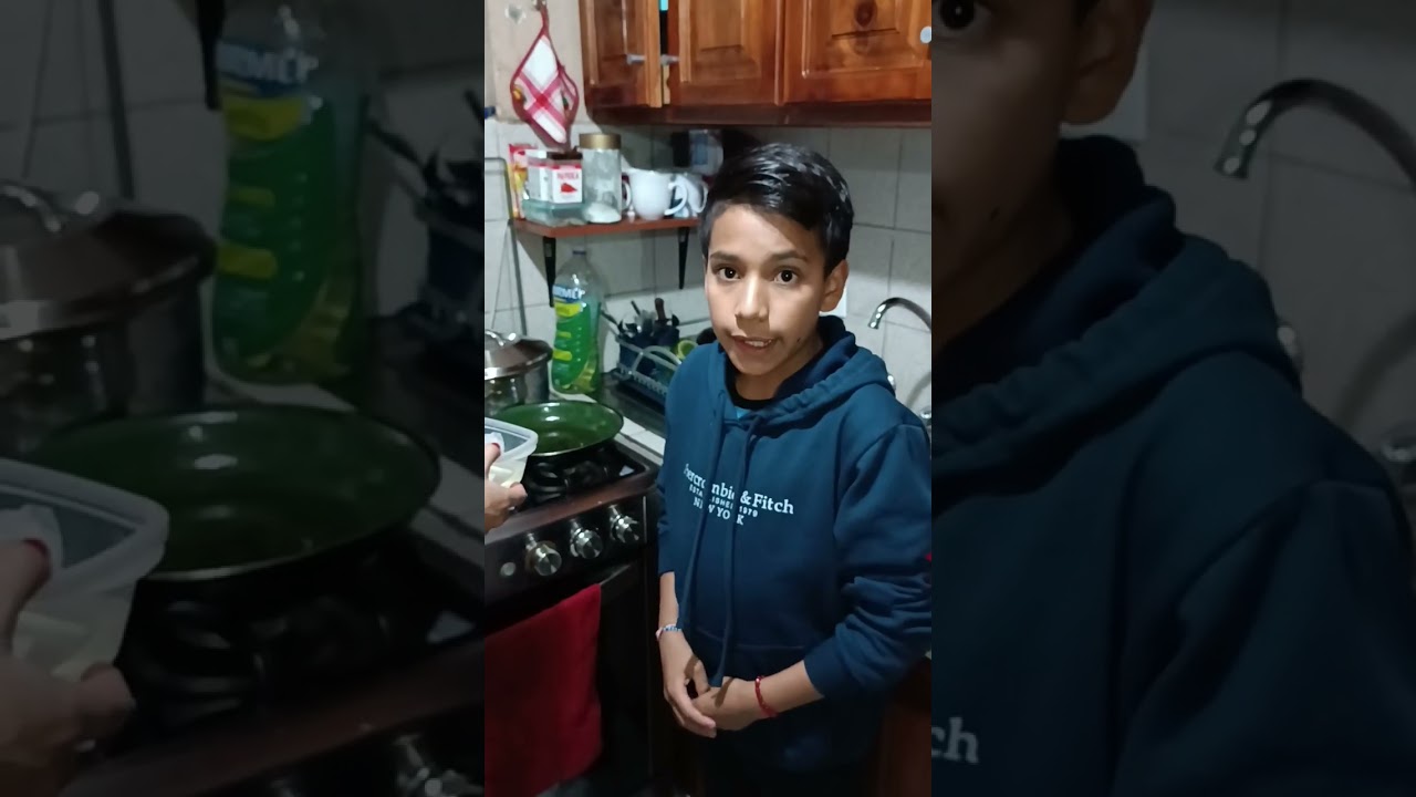 SAUSAGES - Steven Guerrero 7mo. EGB - Ecuatoriano Suizo