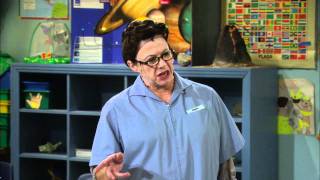 Mike & Molly - Preview: Peggy Gets A Job