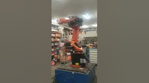 Kuka KR60/3 KRC4 controller at UsedRobotsTrade
