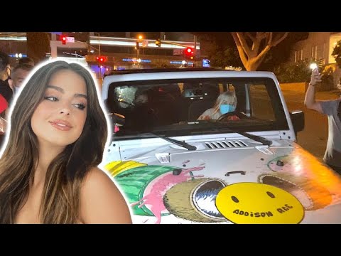Addison Rae Busts Out Her Custom Jeep For A Night Out On The Town - YouTube