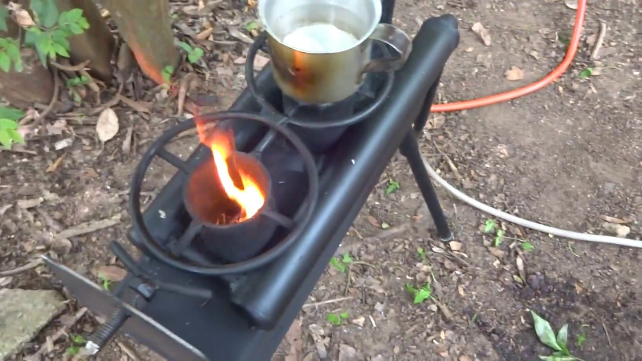 Mini Super!! Fogão a lenha portátil com água quente para  acampamento.Surprising inventions - YouTube