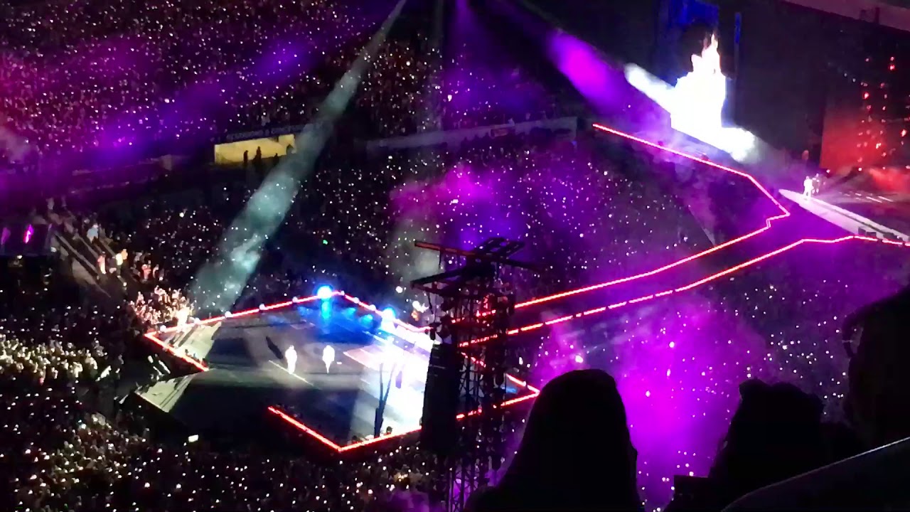 BTS concert MetLife Stadium/ БТС концерт - YouTube