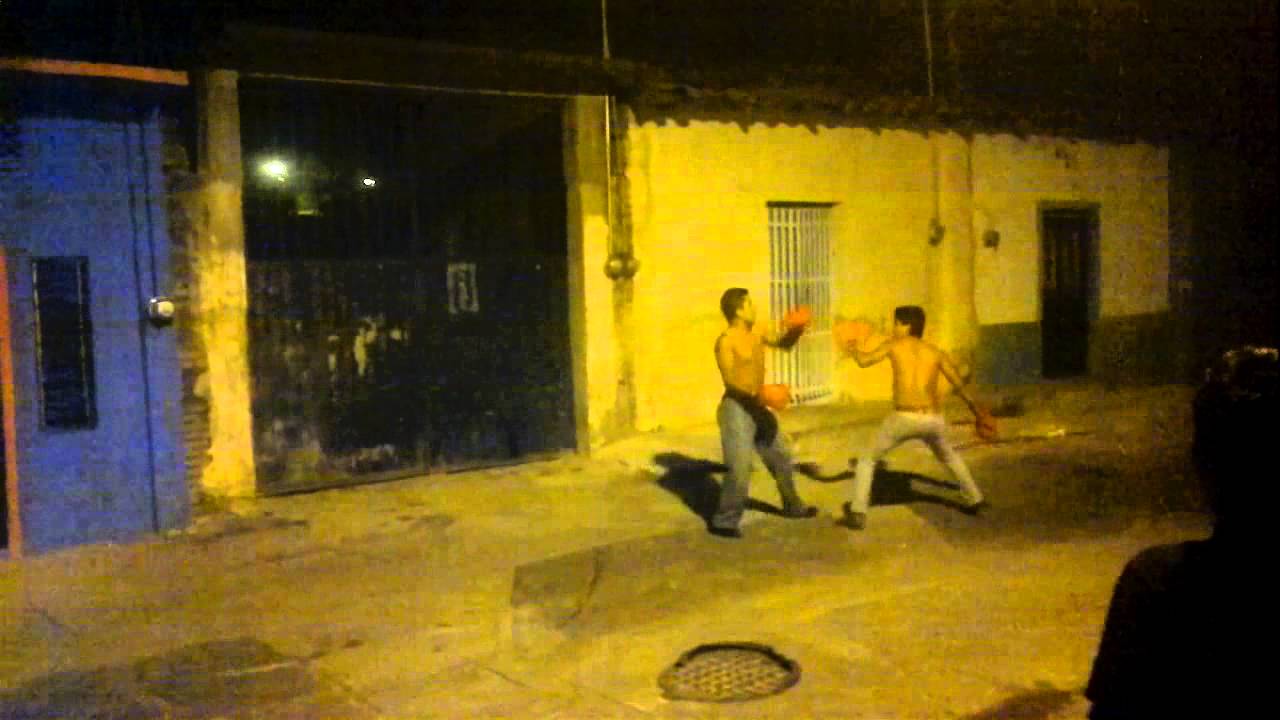 PELEAS DE BORRACHOS DE NOCHE YouTube