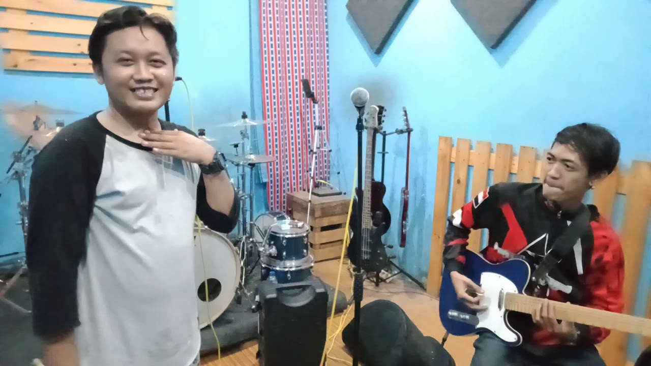 Studio Musik Bandung... PUPPY - Practice & Interview at ...