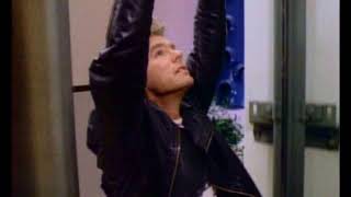 Screencapture Video MacGyver - Season 4 - If Everyone Cared
