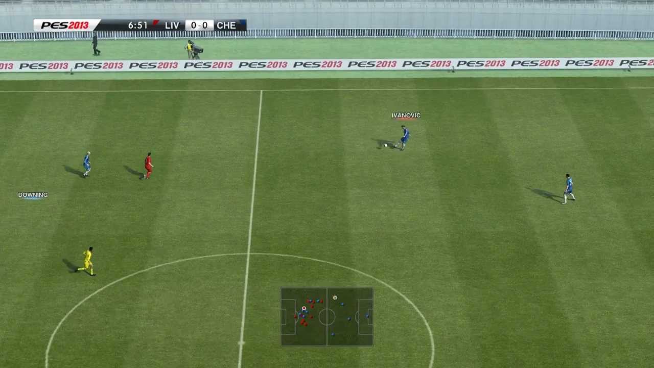 PES 2013 - Score easy goals from your own half