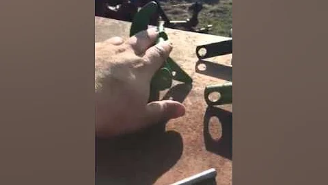 John Deere 336 - 348 Tucker Finger Shaft Inspection video