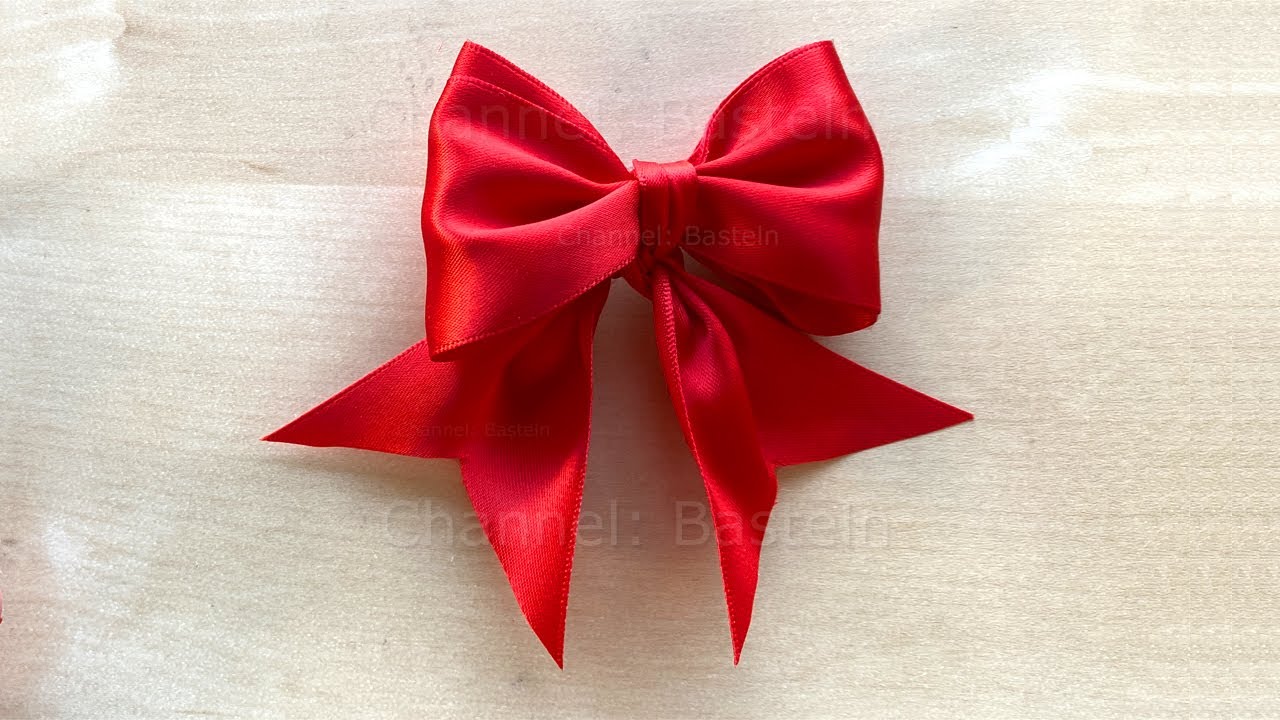 Schleife binden zum Geschenke verpacken. 🎀 Geschenkschleife für Weihnachtsgeschenke basteln