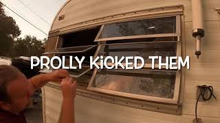 Jalousie Window pane change / repair  Vintage Camper fix