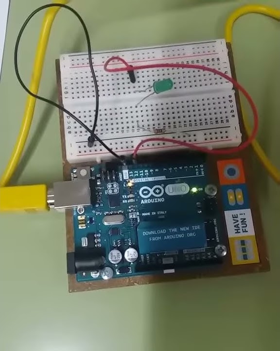 Práctica 2/Arduino_ María Luisa Sainz 3F - YouTube