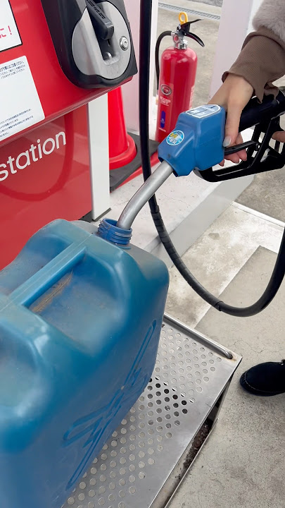 🇯🇵⛽️Let’s go buy some kerosene #shorts #japan #rurallife