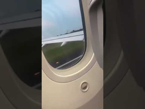 Momento del accidente durante despegue de avión de Aeroméxico en el Aeropuerto de Cancún