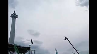 Subhanallah Muncul Awan Berbentuk Lafadz Allah Pada Pengajian Majelis Rasulullah Di Monas Jakpus