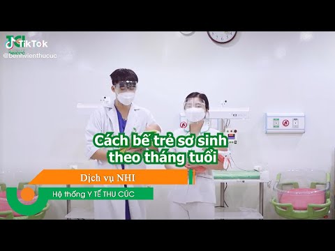 Video: Cách nâng và bế em bé (có hình ảnh)