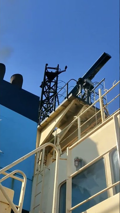 Ship Radar and Antena