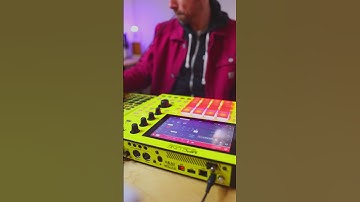 Chicago house with the MPC One #mpc #akai #chicagohouse #mpcone #shorts