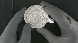 What does silver metal look like?