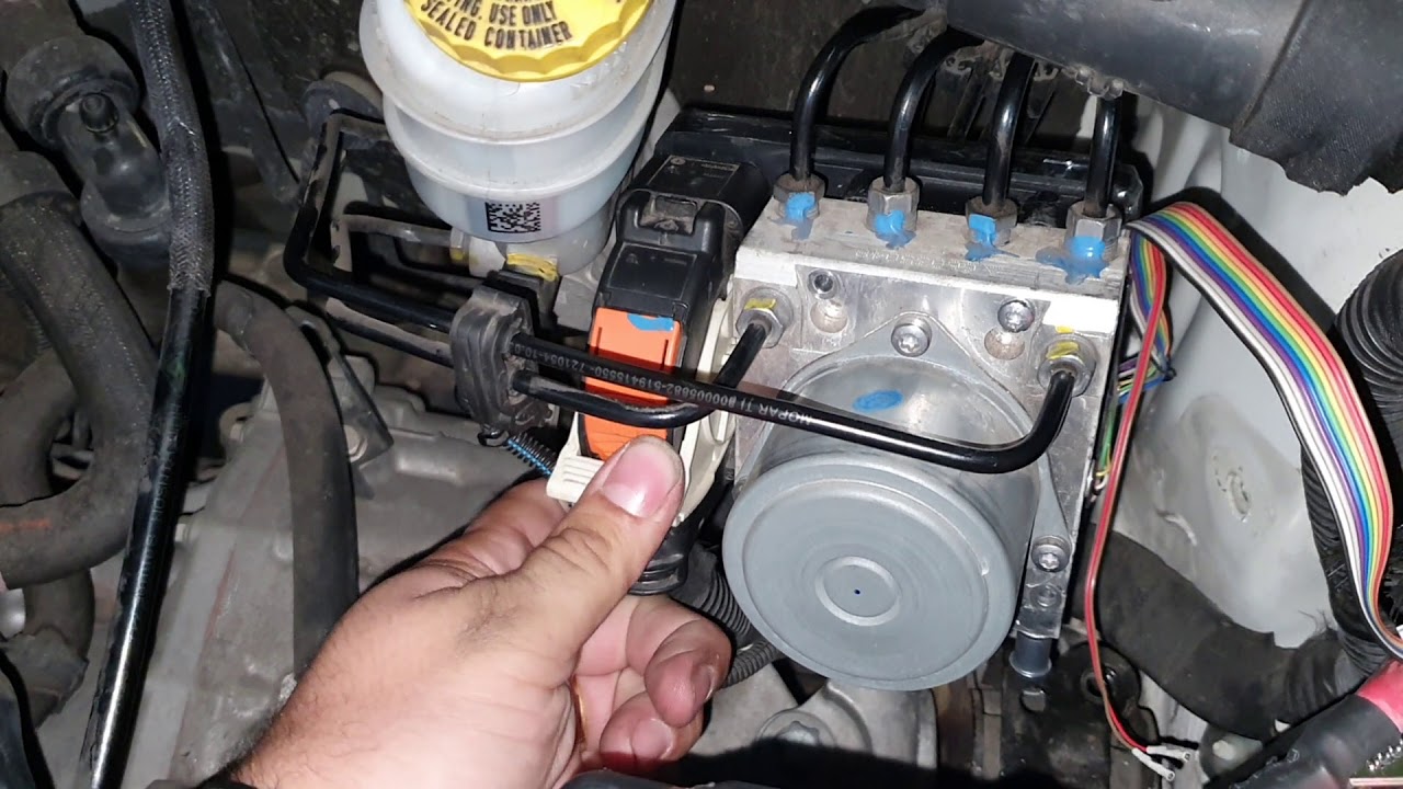 Jeep Renegade Luzes painel acesas! Codificação, Reset e Programação