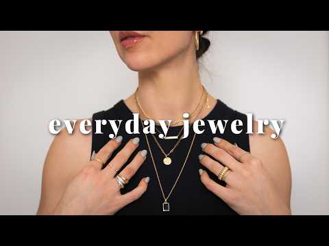 Everyday Jewelry Essentials | Minimalist Jewelry Tour x Collection