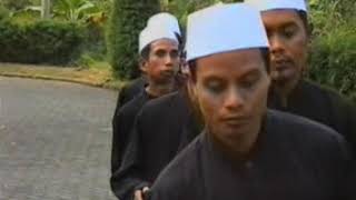 Download Lagu Al Fakhry Ya Robbi Sholli MP3 Al Fakhry Ya Robbi Sholli