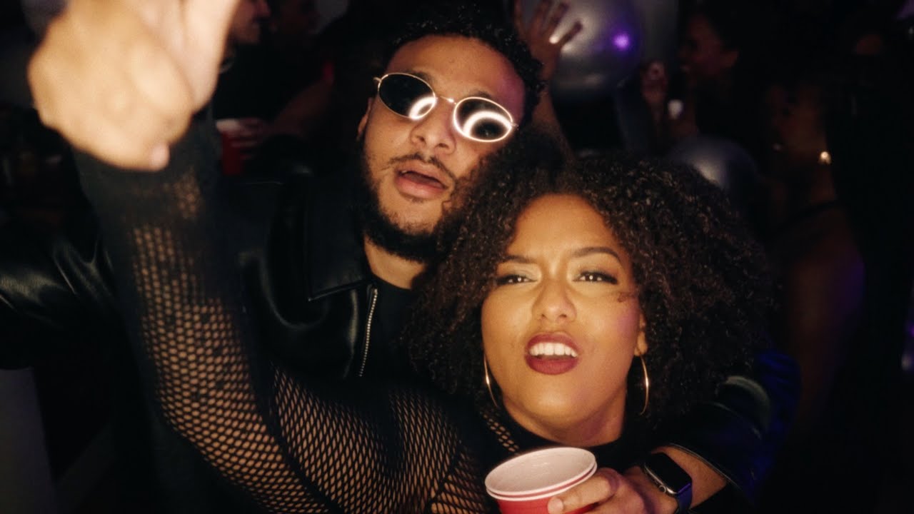 在 YouTube 上观看 Maurane Voyer - ABLT x MAN JA FWAP feat Dj Rimka x LAROSE (Official Video) 在 YouTube 上观看 Maurane Voyer - ABLT x MAN JA FWAP feat Dj Rimka x LAROSE (Official Video)