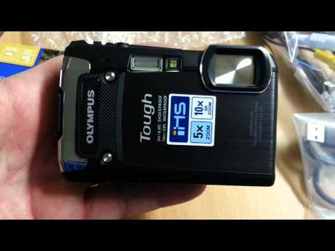 Unboxing of the Olympus Tough TG-820 Compact Camera
