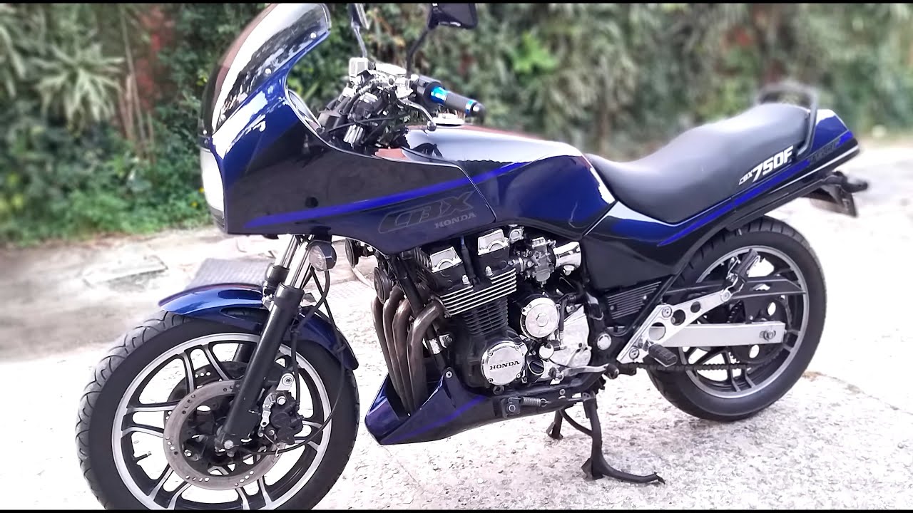 HONDA - CBX 750 - 1989/1990 - Azul - R$ 38.900,00 - A10 Multimarcas