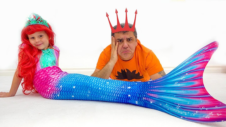 Stacy changes dresses and turns into princesses