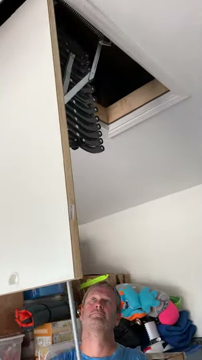 ATTIC STAIR PRO-SCISSOR STAIR                                                  Fakro LST