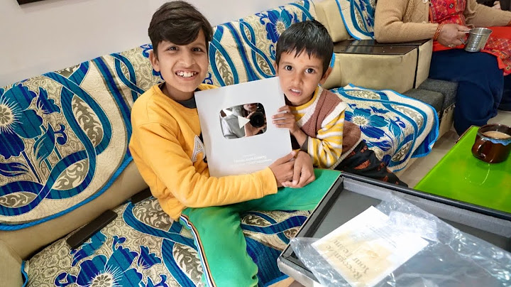 Piyush Ka Silver Play Button Aagya 😍