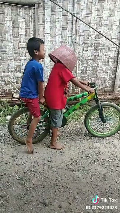 Sepeda mesin kawasaki ninja#kompilasi lucu tik tok